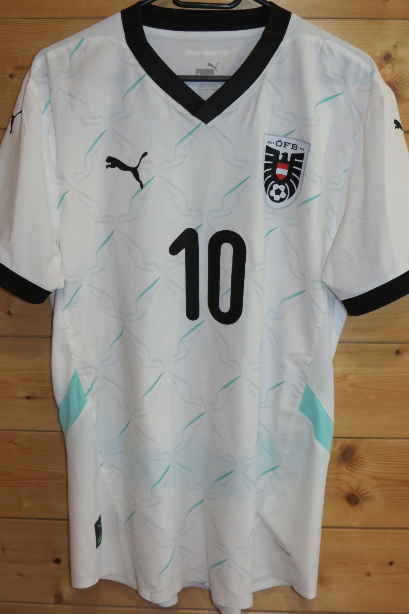 trikot-1570-oesterreich-grillitsch-fA7156E43-381A-DA27-858B-E613B74AC6AA.jpg